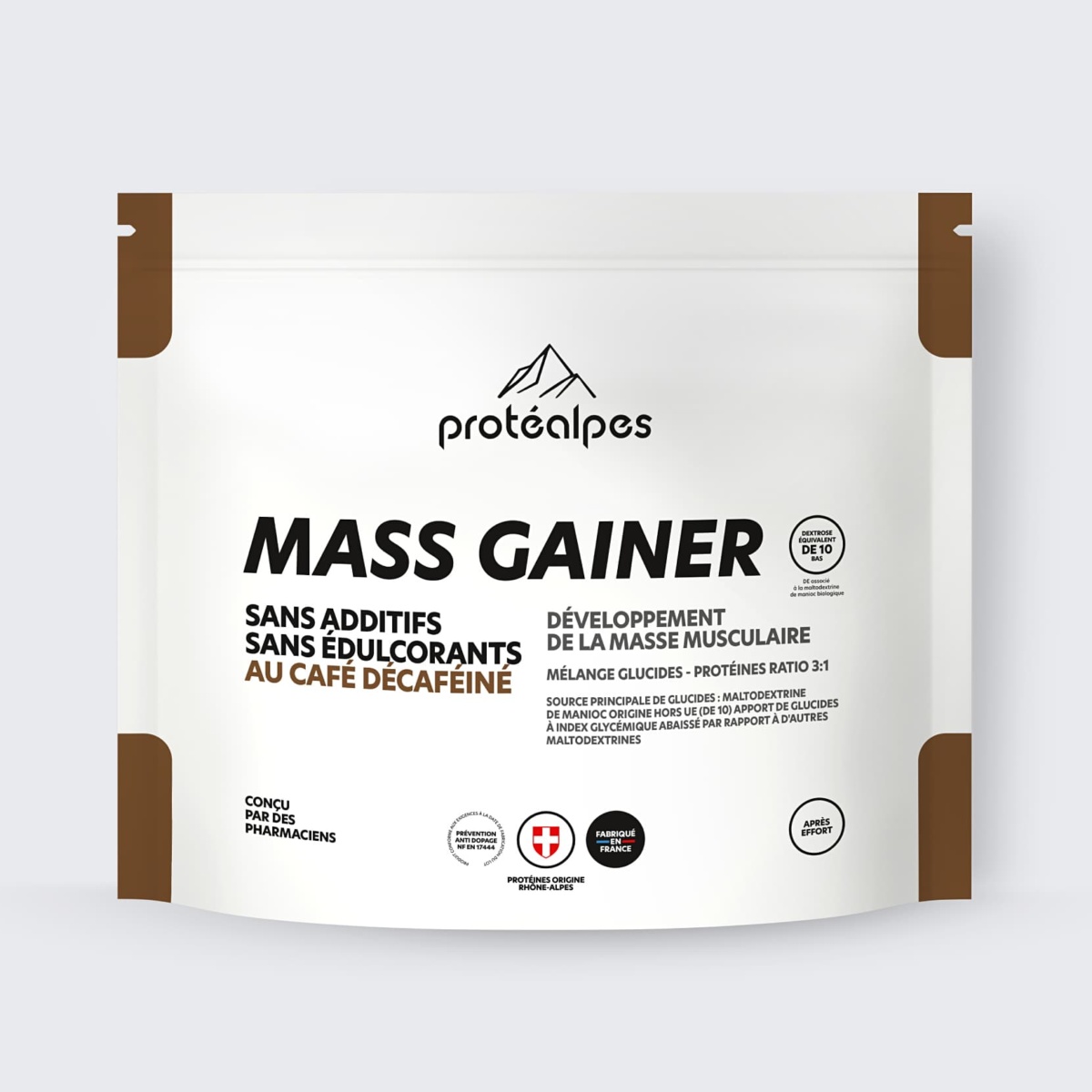 Emballage de Mass Gainer Protéalpes, sans additifs ni édulcorants, café décaféiné, nutrition sportive de haute qualité.