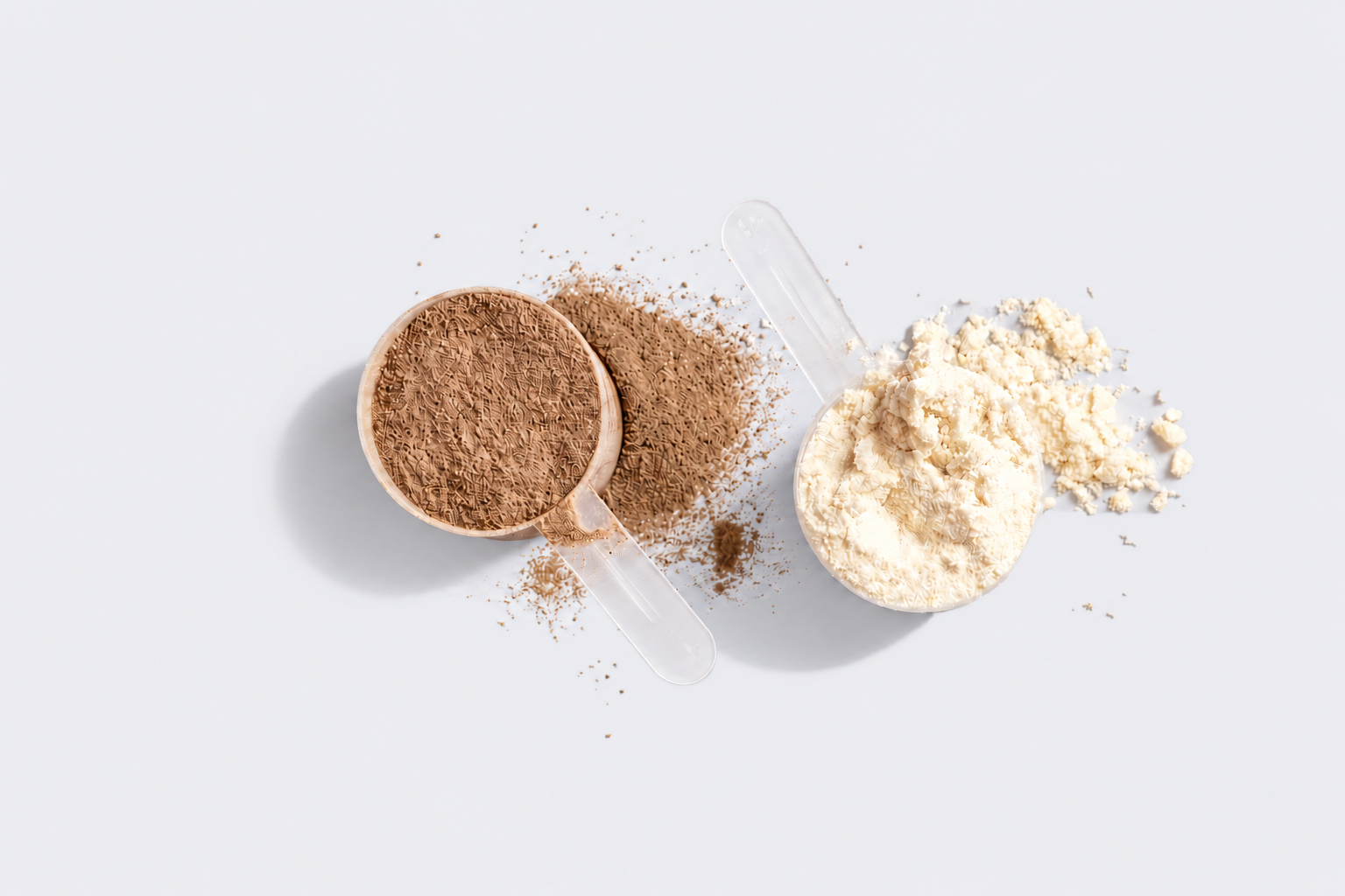 Poudres de protéines de haute qualité, sans édulcorants ni additifs pour une nutrition sportive pure et naturelle.